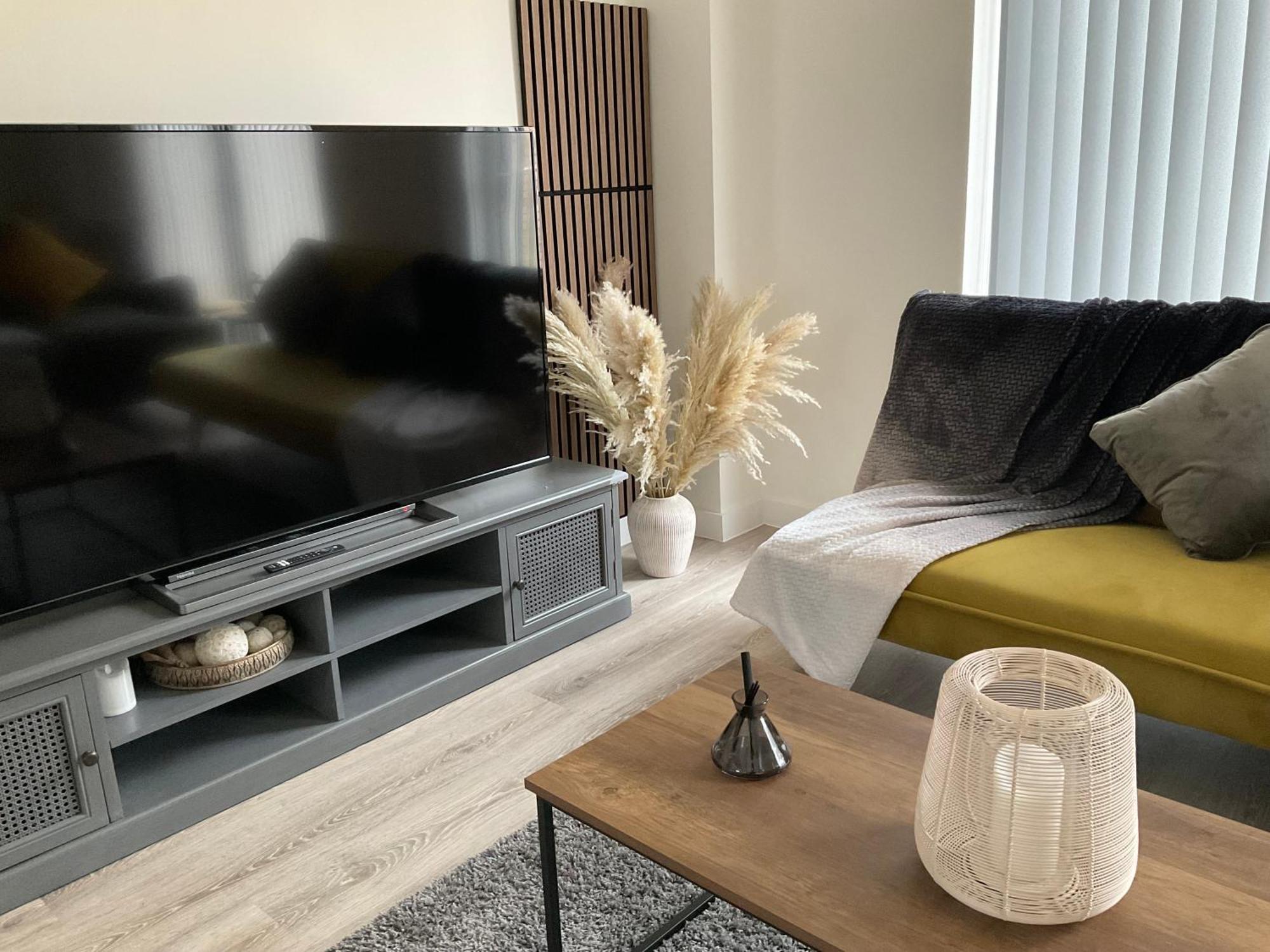The Parkes A Stylish 3Br House, 5 Mins From Central Birmingham Close To The Edgbaston Stadium, The Hippodrome, Uob, Aston And Bcu, China Town, Kings Heath Bhx Airport And Much More Ngoại thất bức ảnh
