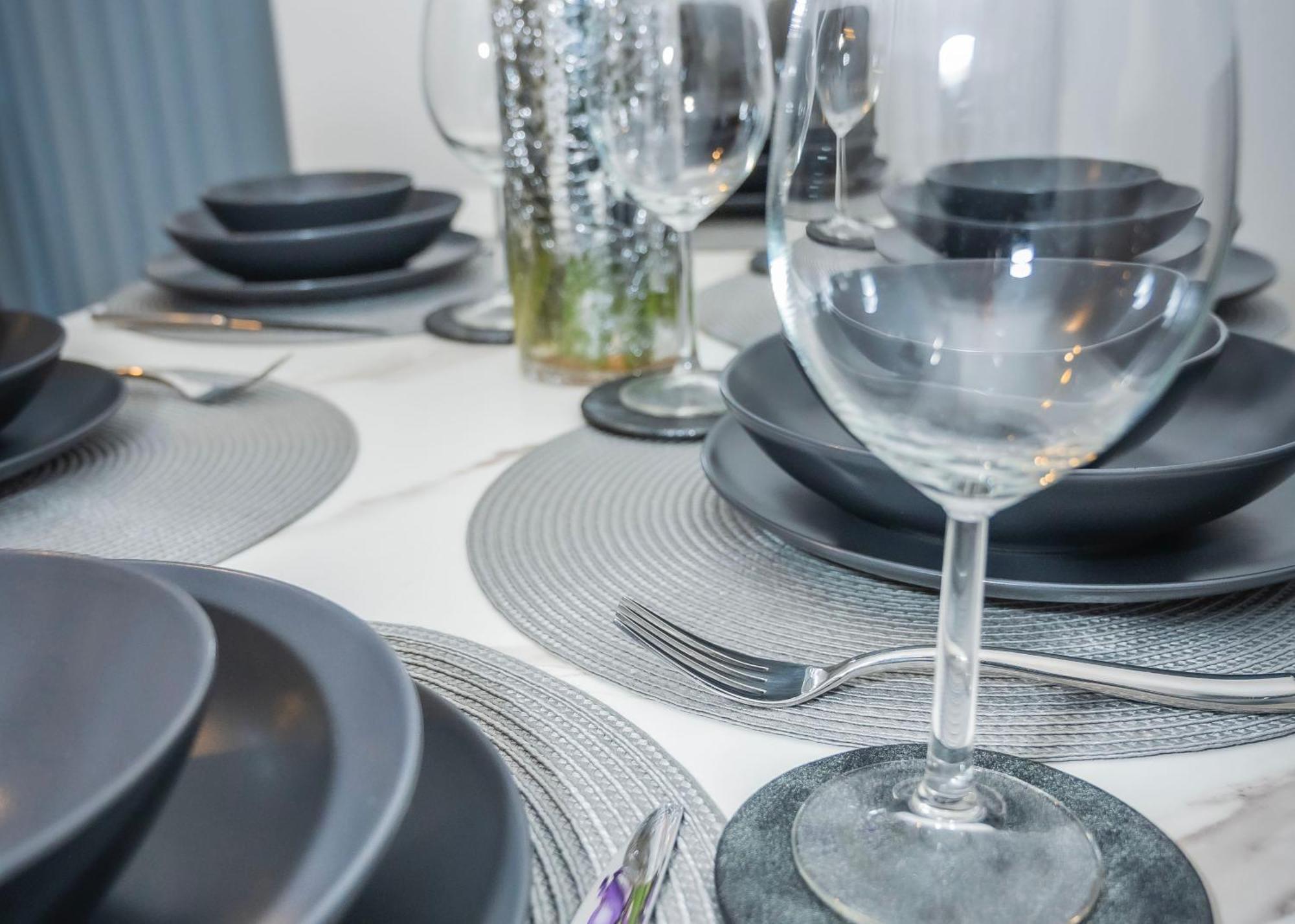 The Parkes A Stylish 3Br House, 5 Mins From Central Birmingham Close To The Edgbaston Stadium, The Hippodrome, Uob, Aston And Bcu, China Town, Kings Heath Bhx Airport And Much More Ngoại thất bức ảnh