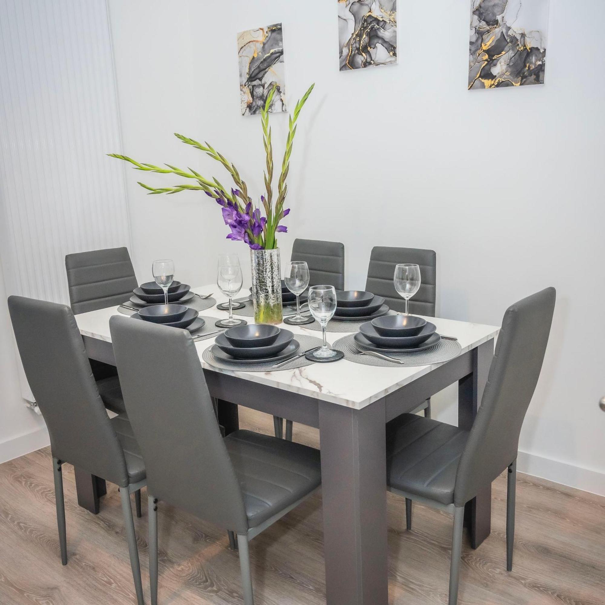 The Parkes A Stylish 3Br House, 5 Mins From Central Birmingham Close To The Edgbaston Stadium, The Hippodrome, Uob, Aston And Bcu, China Town, Kings Heath Bhx Airport And Much More Ngoại thất bức ảnh